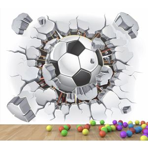 Balle de Foot Rebondissant sur le Mur